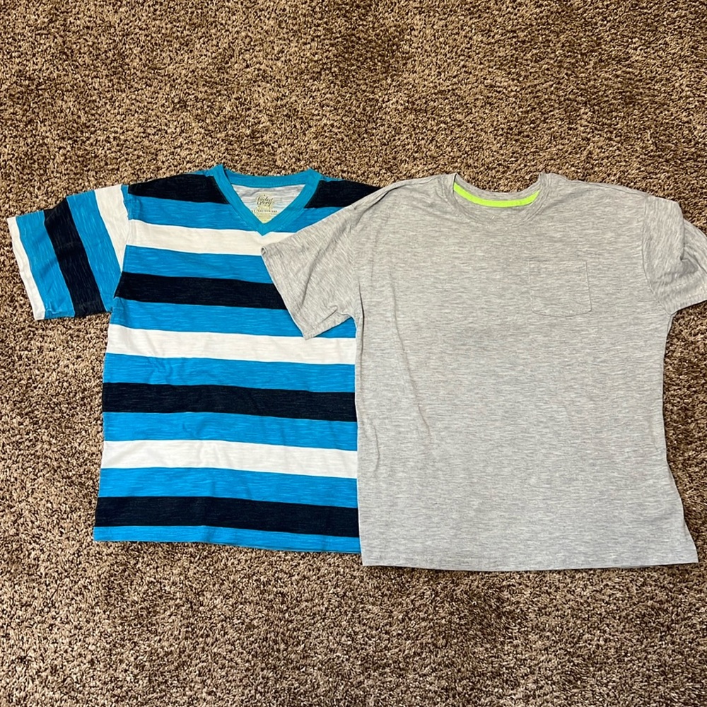 Boys 14–16 T-shirt bundle from Faded Glory.